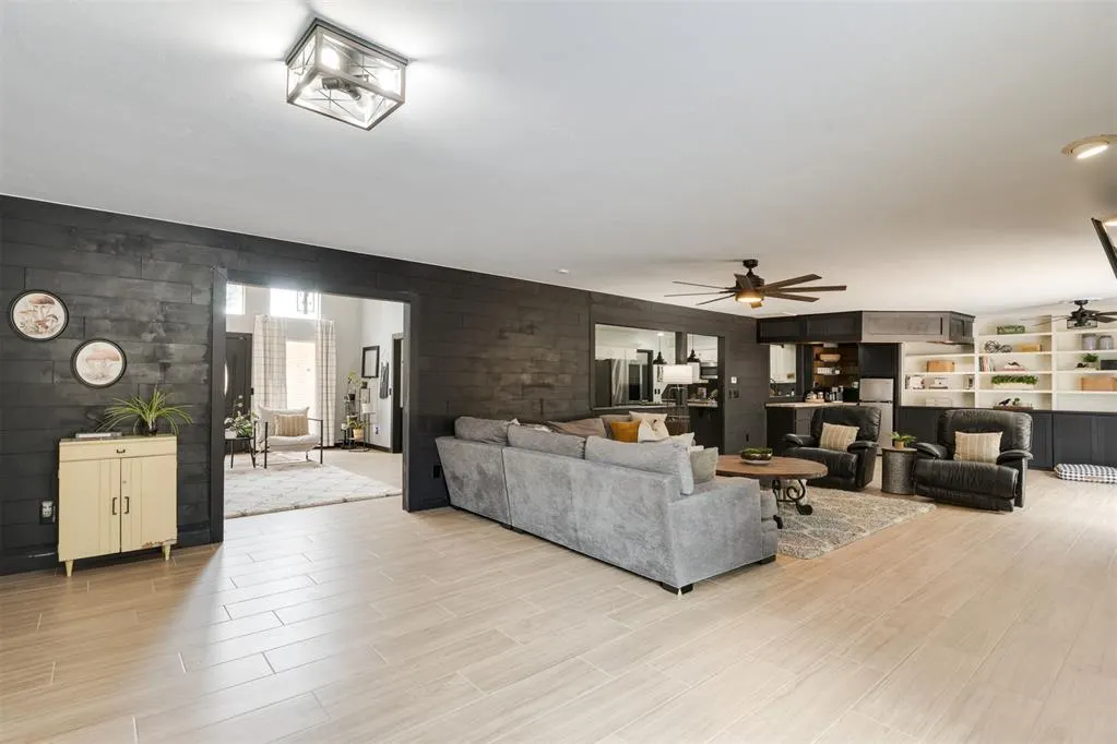 Photo 9 — 6701 Newman Drive, Oklahoma City, OK 73162