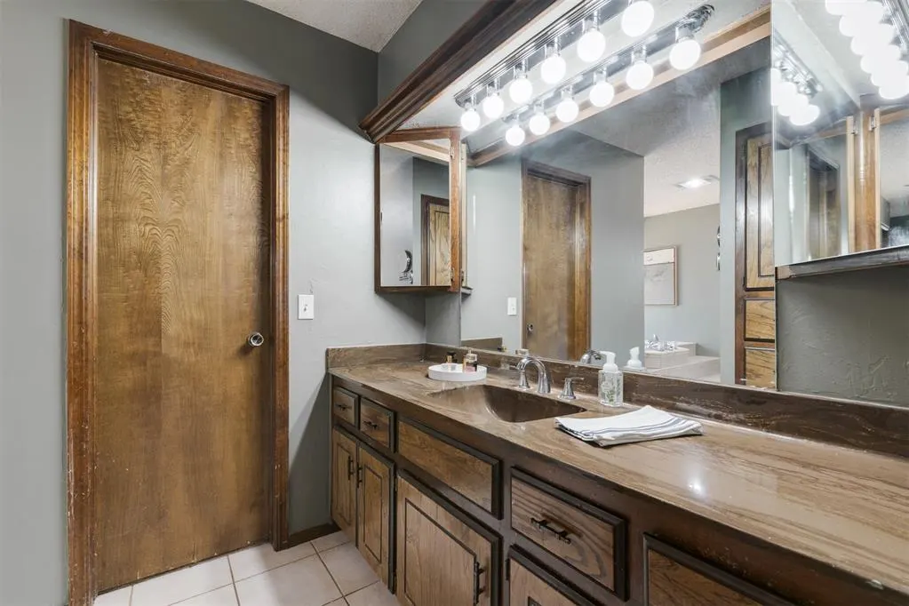 Photo 33 — 6701 Newman Drive, Oklahoma City, OK 73162