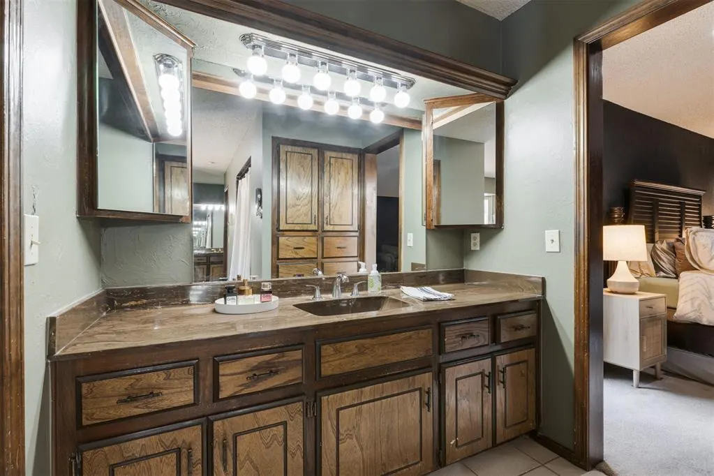 Photo 34 — 6701 Newman Drive, Oklahoma City, OK 73162
