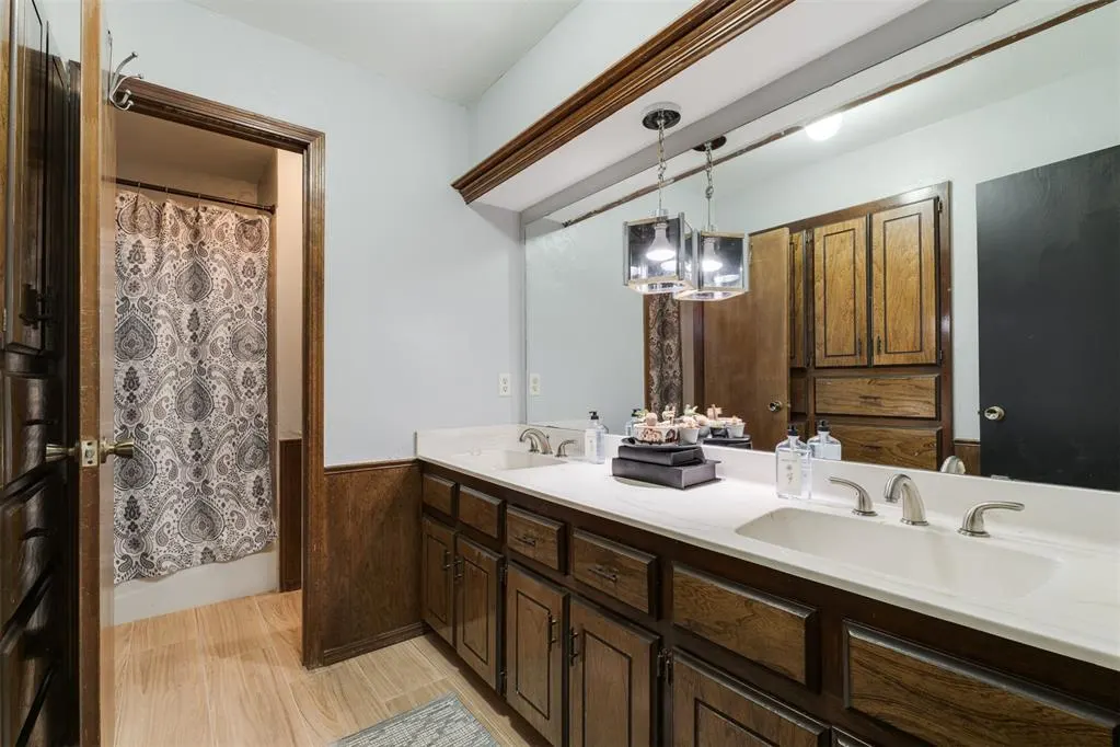 Photo 43 — 6701 Newman Drive, Oklahoma City, OK 73162