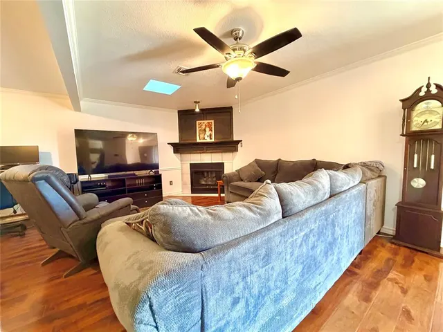Photo 5 — 2545 Lynn Lane, Oklahoma City, OK 73120