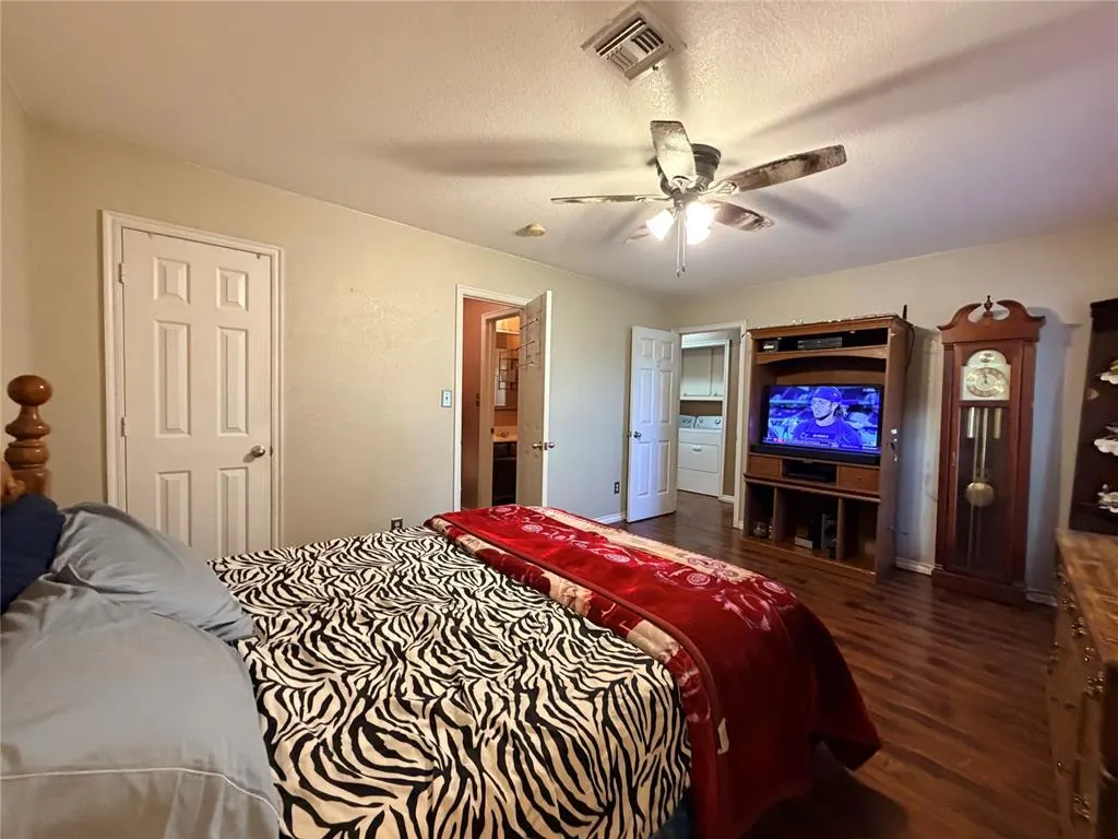 Photo 14 — 2545 Lynn Lane, Oklahoma City, OK 73120
