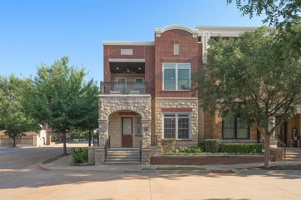 Front exterior — 411 NE 1st Terrace, Oklahoma City, OK 73104