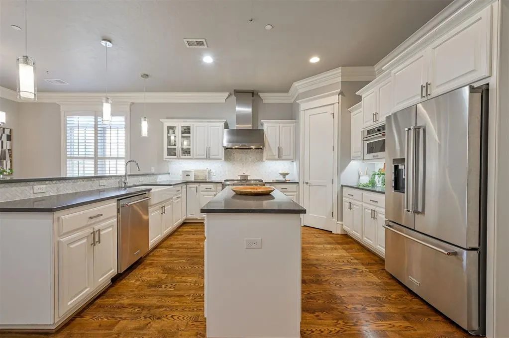 Photo 13 — 411 NE 1st Terrace, Oklahoma City, OK 73104