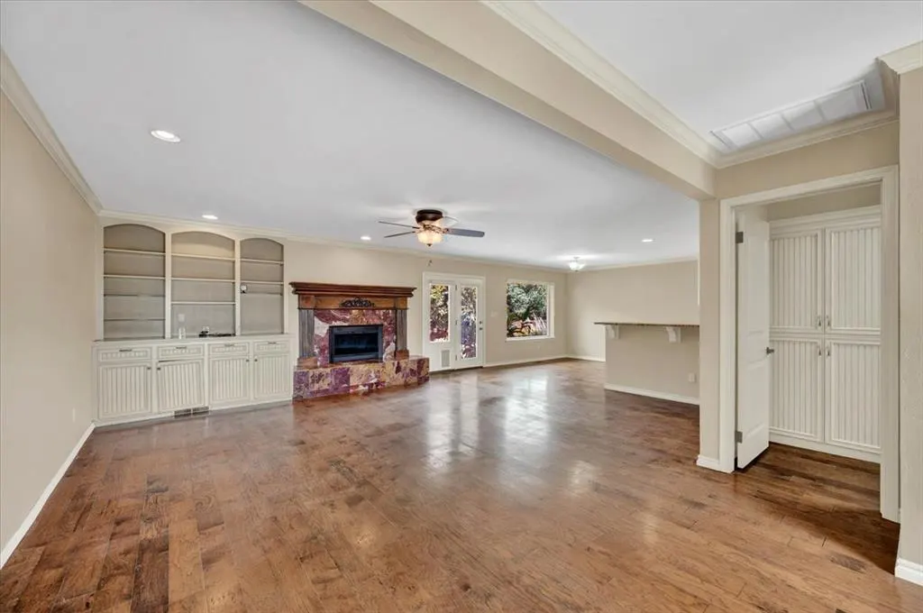 Photo 3 — 2807 W Royal Oaks Drive, Pauls Valley, OK 73075