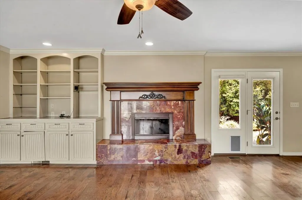 Photo 4 — 2807 W Royal Oaks Drive, Pauls Valley, OK 73075