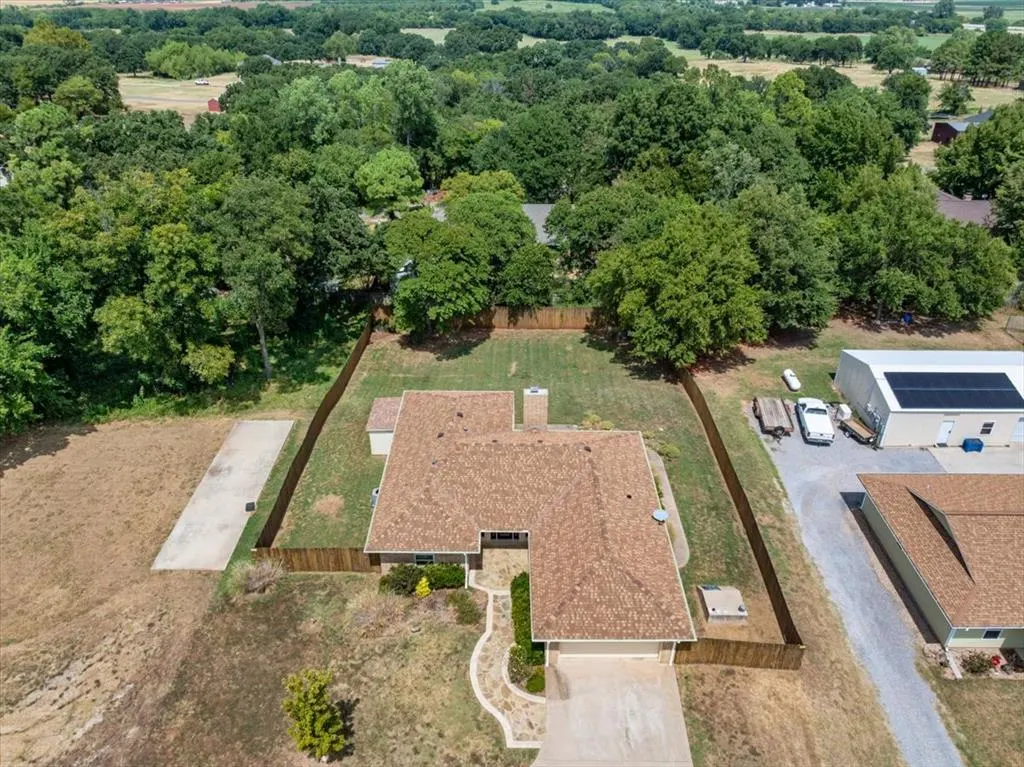 Photo 23 — 2807 W Royal Oaks Drive, Pauls Valley, OK 73075