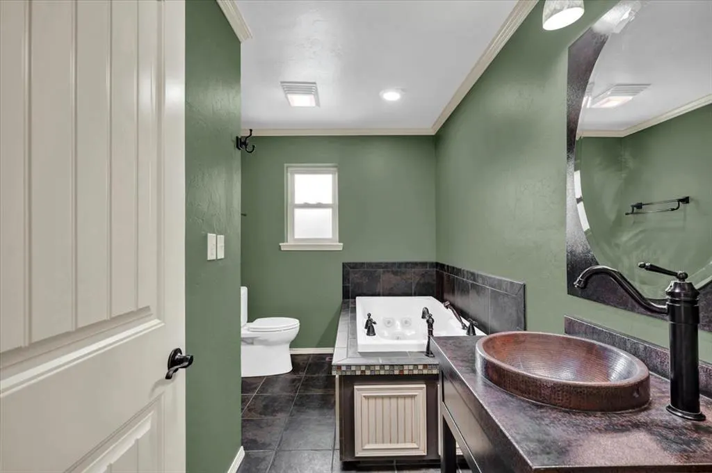 Photo 25 — 2807 W Royal Oaks Drive, Pauls Valley, OK 73075