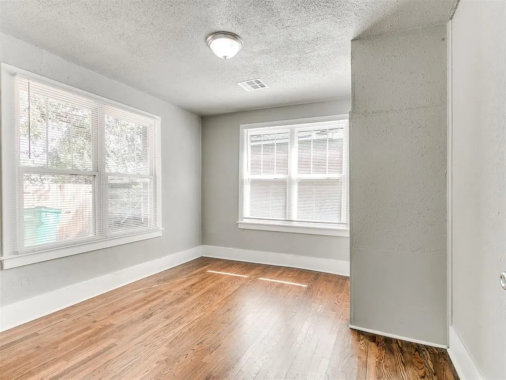 Photo 22 — 1527 NW 43rd Street, Oklahoma City, OK 73118