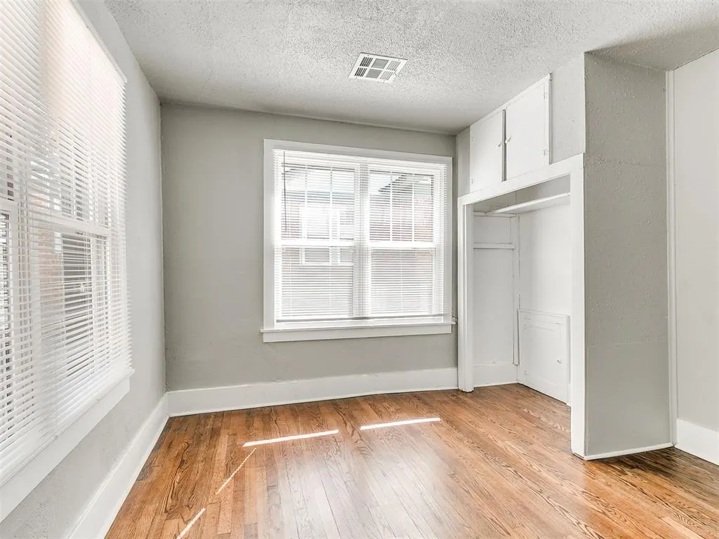 Photo 23 — 1527 NW 43rd Street, Oklahoma City, OK 73118