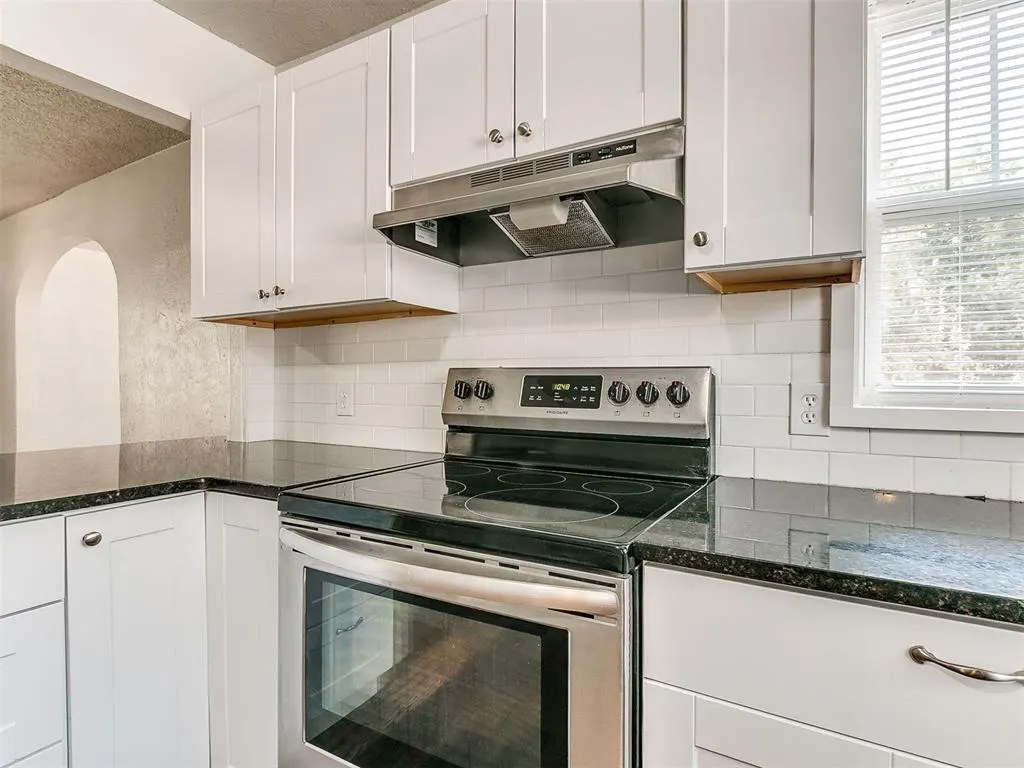 Photo 35 — 1527 NW 43rd Street, Oklahoma City, OK 73118