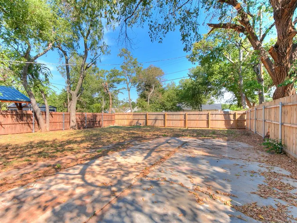 Photo 46 — 1527 NW 43rd Street, Oklahoma City, OK 73118