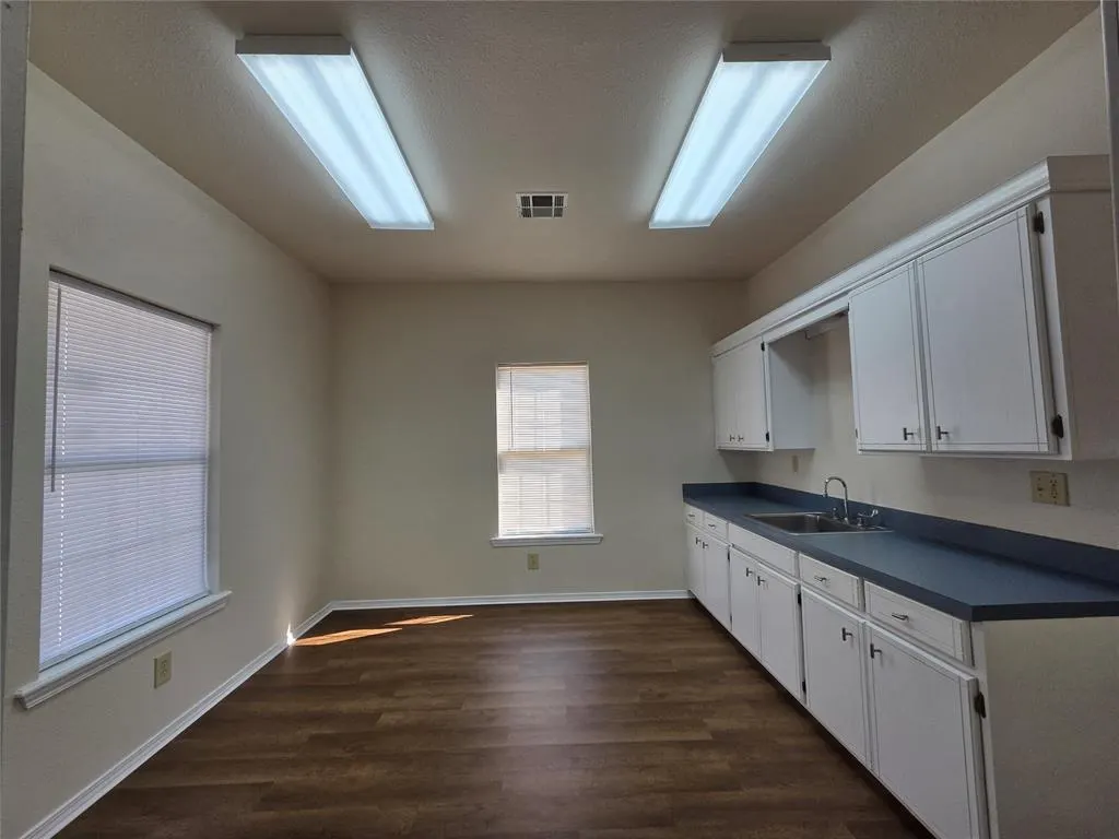 Photo 14 — 214 N Oklahoma Avenue, Shawnee, OK 74801