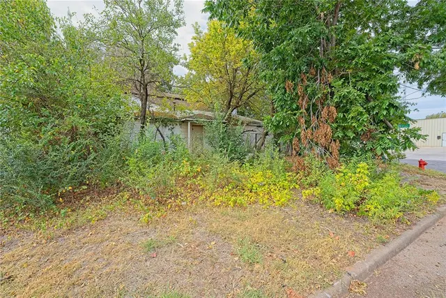 Photo 2 — 1300 SE 38th Street, Oklahoma City, OK 73129