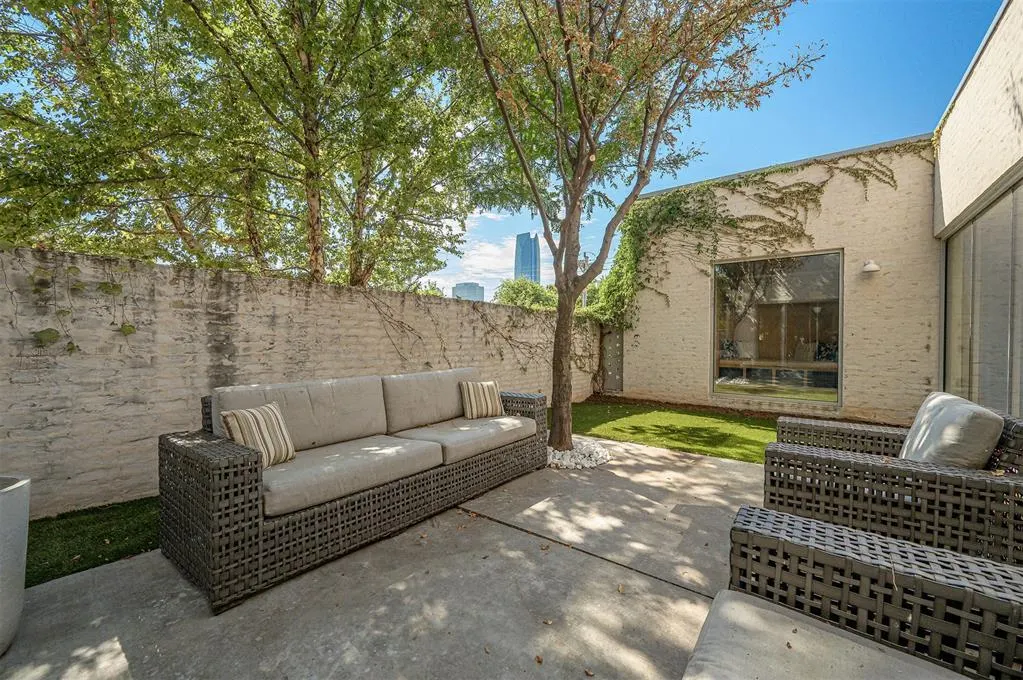 Photo 18 — 614 NW 6th Street, Oklahoma City, OK 73102