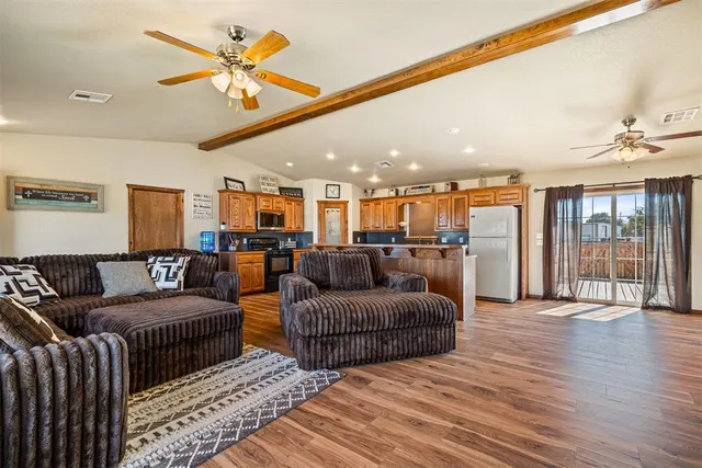 Photo 5 — 205 Chickasha Avenue, Amber, OK 73004