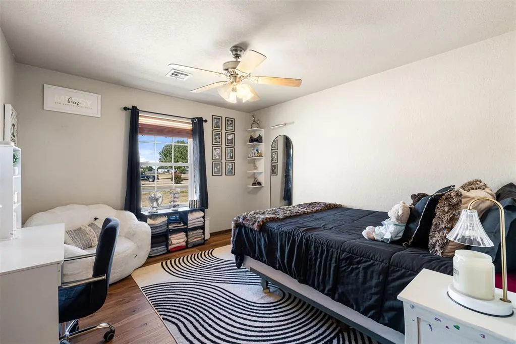 Photo 13 — 205 Chickasha Avenue, Amber, OK 73004