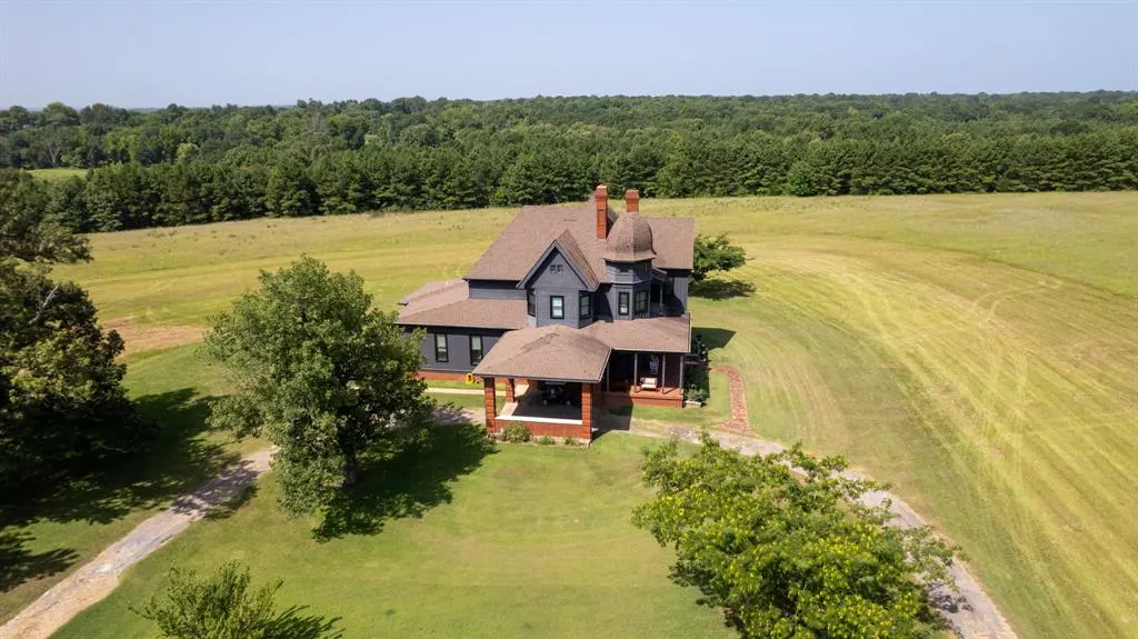 Photo 4 — 1253 N 4255 Road, Hugo, OK 74743