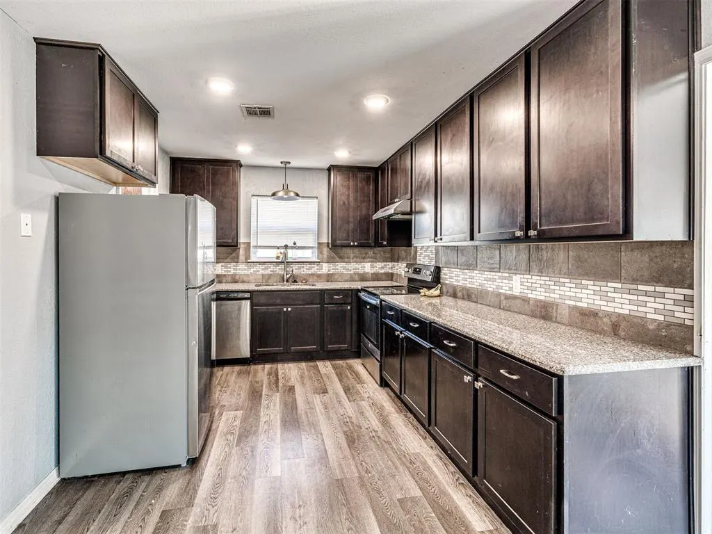 Photo 6 — 2103 N Tucker Avenue, Shawnee, OK 74804