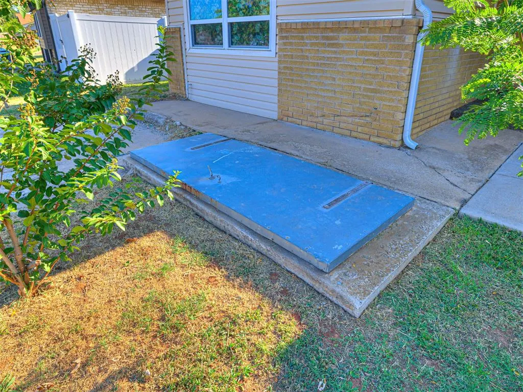 Photo 16 — 2103 N Tucker Avenue, Shawnee, OK 74804