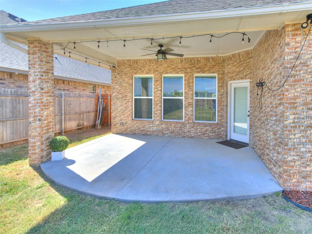 Photo 6 — 2309 Bretford Way, Norman, OK 73071