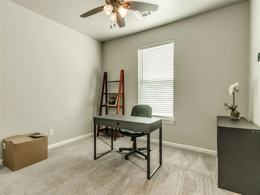 Photo 13 — 2309 Bretford Way, Norman, OK 73071