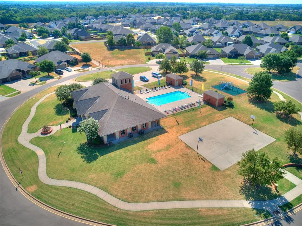 Photo 40 — 2309 Bretford Way, Norman, OK 73071