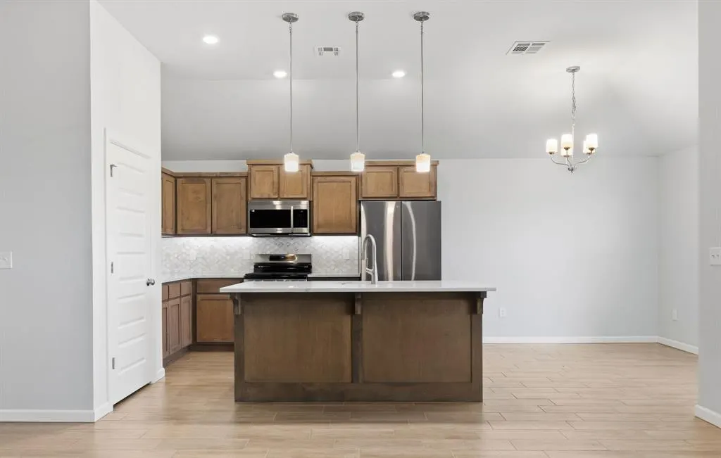 Photo 9 — 1710 Addington Road, Newcastle, OK 73065