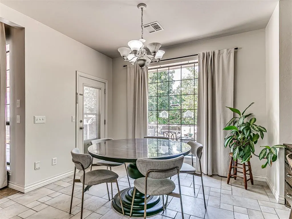 Photo 20 — 2601 Ashebriar Lane, Edmond, OK 73034