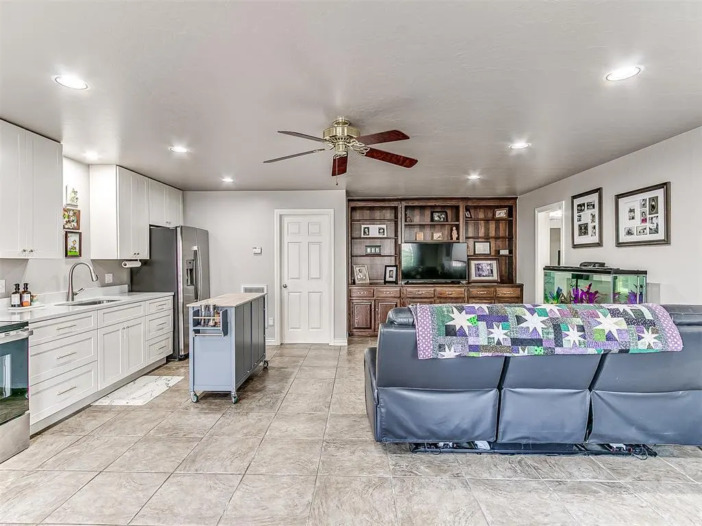 Photo 34 — 2601 Ashebriar Lane, Edmond, OK 73034