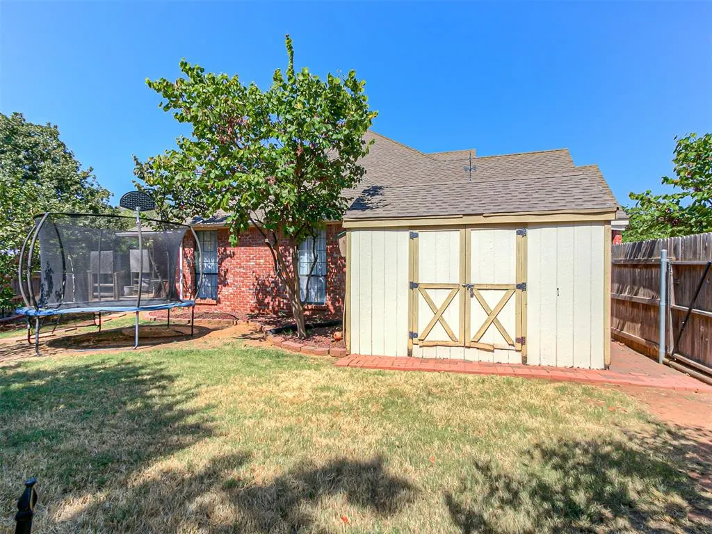 Photo 45 — 2601 Ashebriar Lane, Edmond, OK 73034