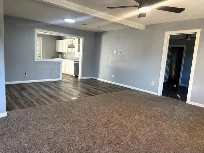 Photo 2 — 403 W Truman Place, Purcell, OK 73080