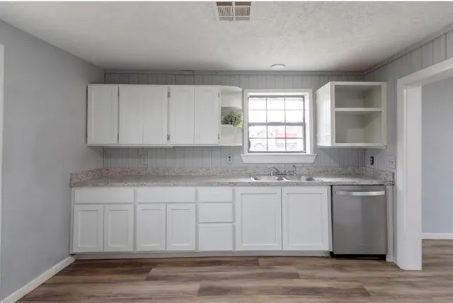 Photo 5 — 403 W Truman Place, Purcell, OK 73080