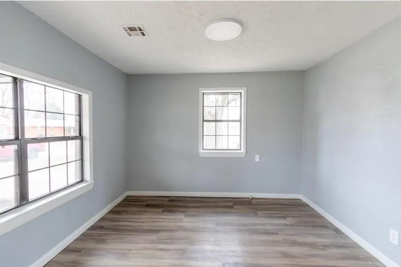 Photo 9 — 403 W Truman Place, Purcell, OK 73080