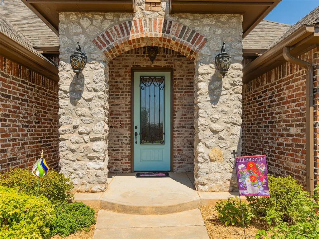 Photo 5 — 13309 NW 3rd Street, Yukon, OK 73099
