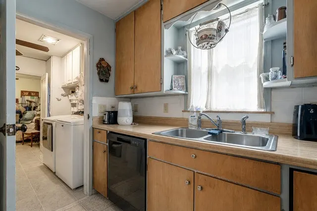 Photo 4 — 4009 NW 27th Street, Oklahoma City, OK 73107