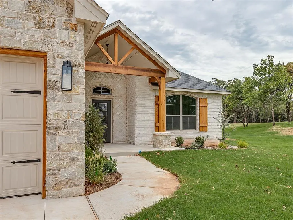 Photo 4 — 8080 Sacred Forest Road, Arcadia, OK 73007