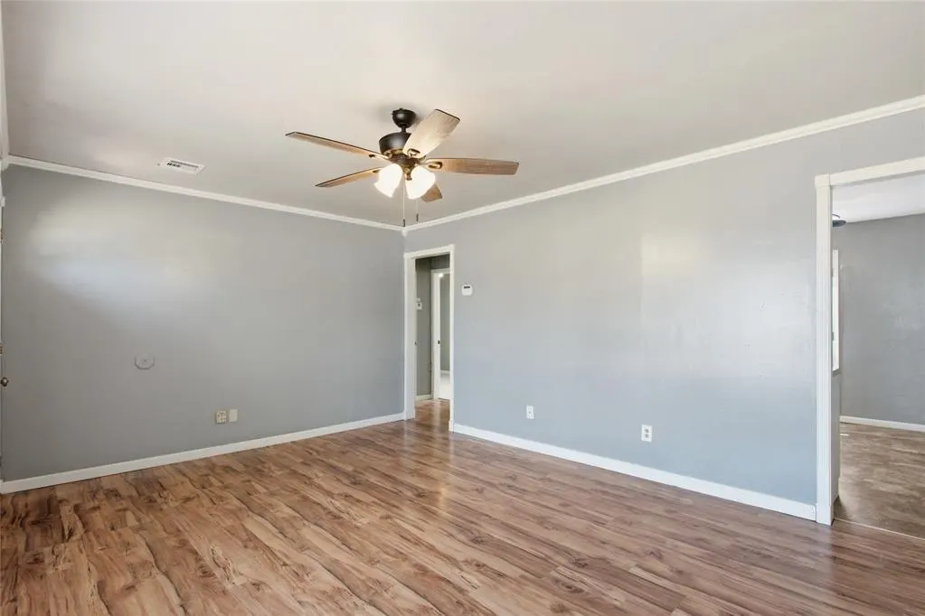 Photo 5 — 548 E Ercoupe Drive, Midwest City, OK 73110