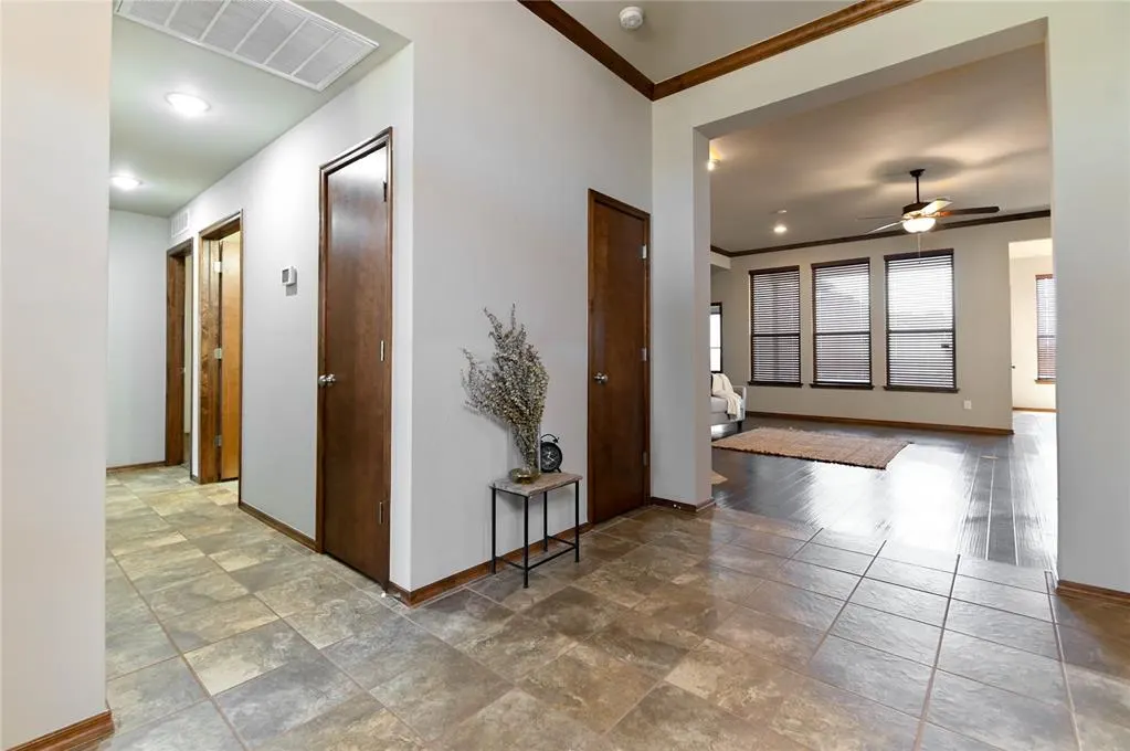 Photo 12 — 605 Carolyn Ridge Road, Norman, OK 73071