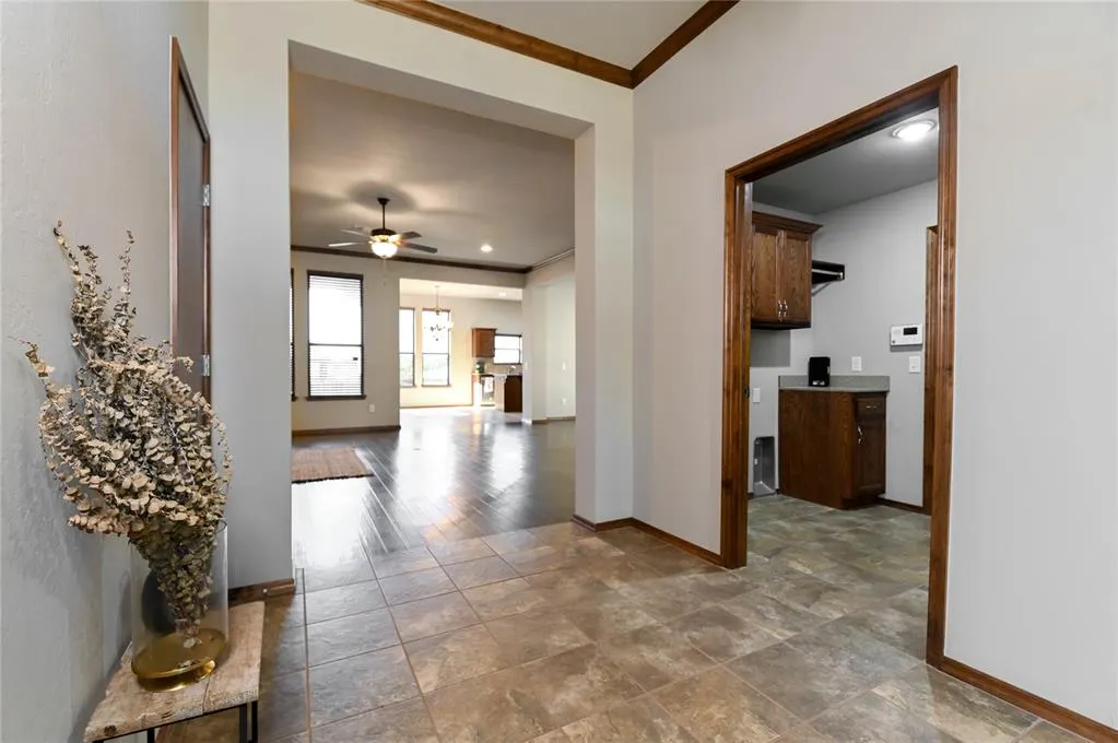 Photo 13 — 605 Carolyn Ridge Road, Norman, OK 73071