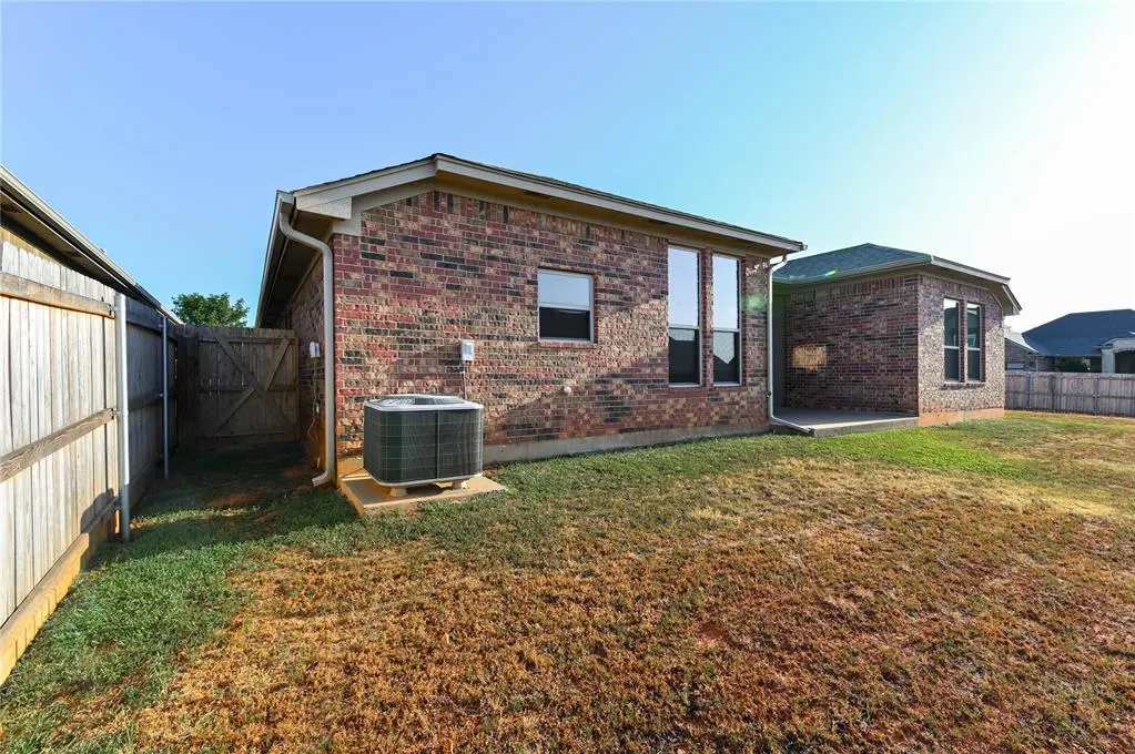 Photo 49 — 605 Carolyn Ridge Road, Norman, OK 73071