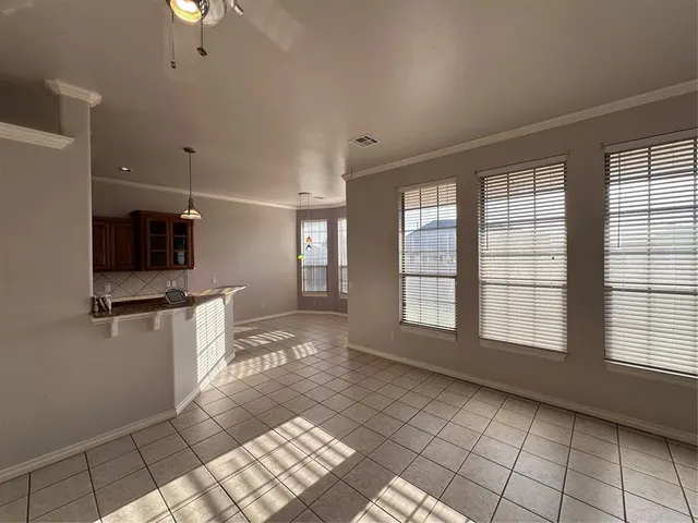 Photo 8 — 13801 Robinson Court, Oklahoma City, OK 73170