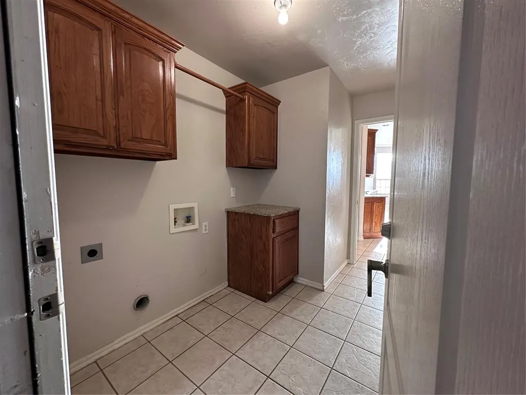 Photo 14 — 13801 Robinson Court, Oklahoma City, OK 73170