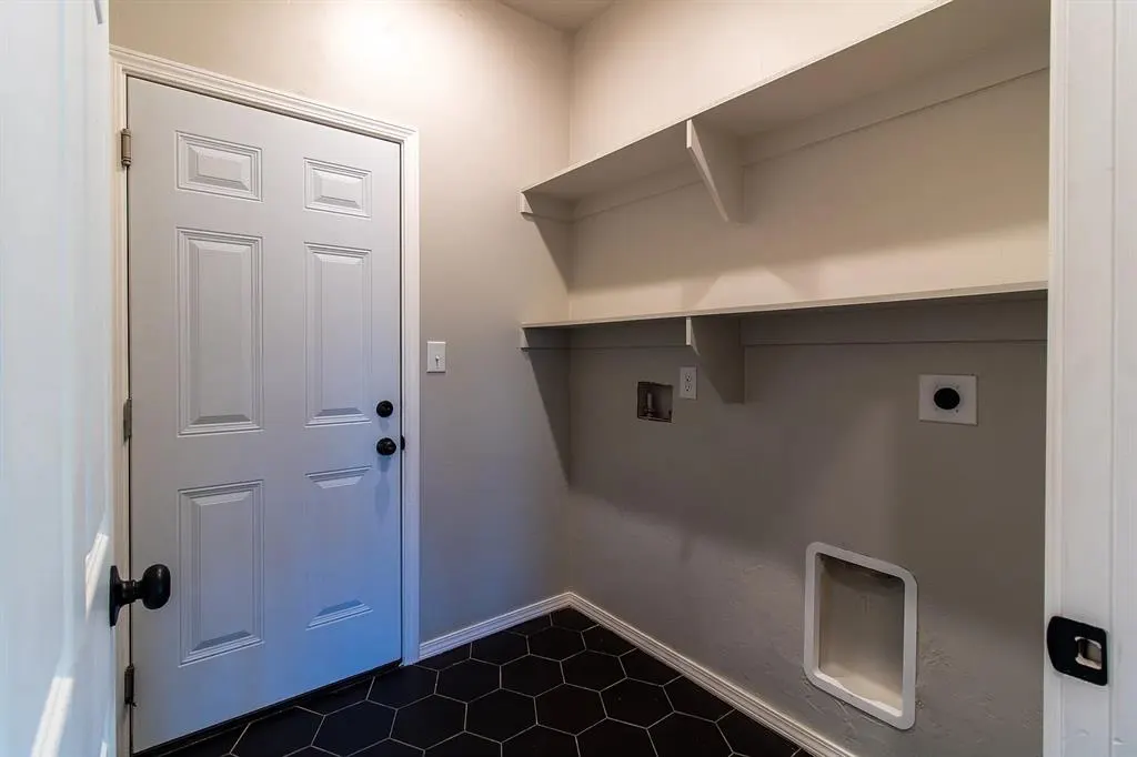 Photo 7 — 8816 N Shartel Avenue, Oklahoma City, OK 73114