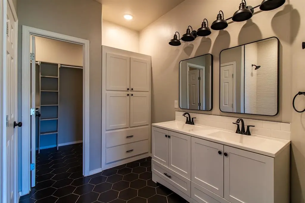 Photo 15 — 8816 N Shartel Avenue, Oklahoma City, OK 73114