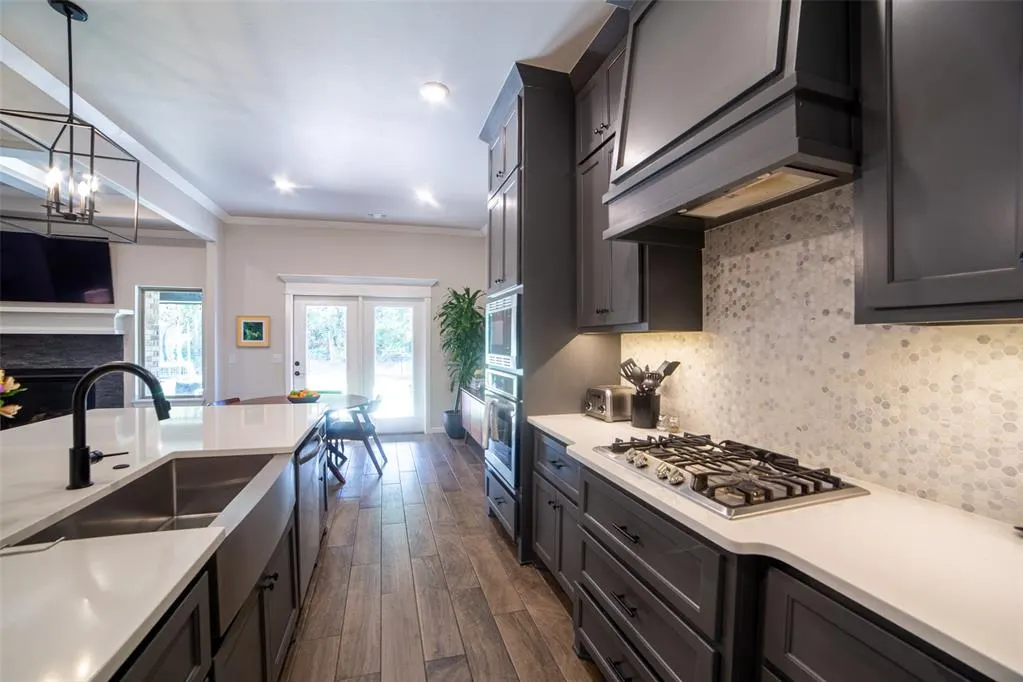 Photo 6 — 8124 Poplar Drive, Edmond, OK 73034