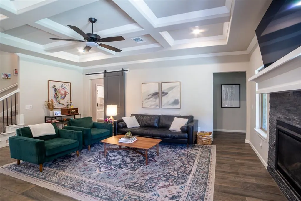 Photo 8 — 8124 Poplar Drive, Edmond, OK 73034