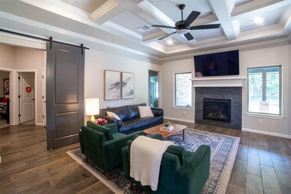 Photo 9 — 8124 Poplar Drive, Edmond, OK 73034