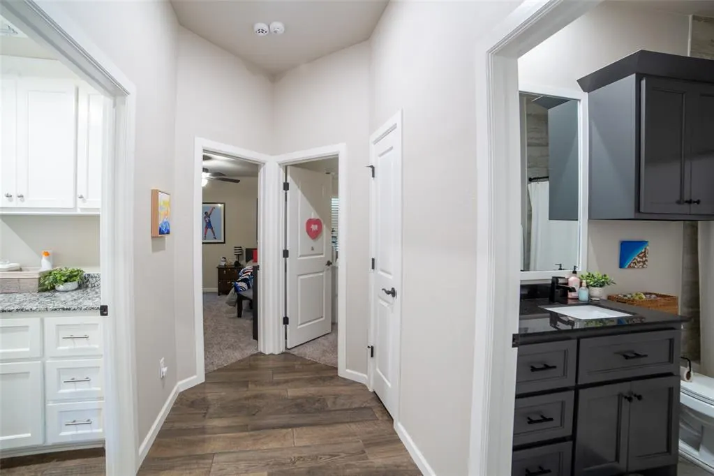 Photo 18 — 8124 Poplar Drive, Edmond, OK 73034
