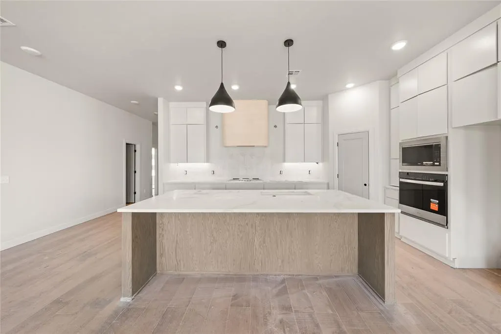 Photo 6 — 9301 SW 40th Street, Oklahoma City, OK 73179